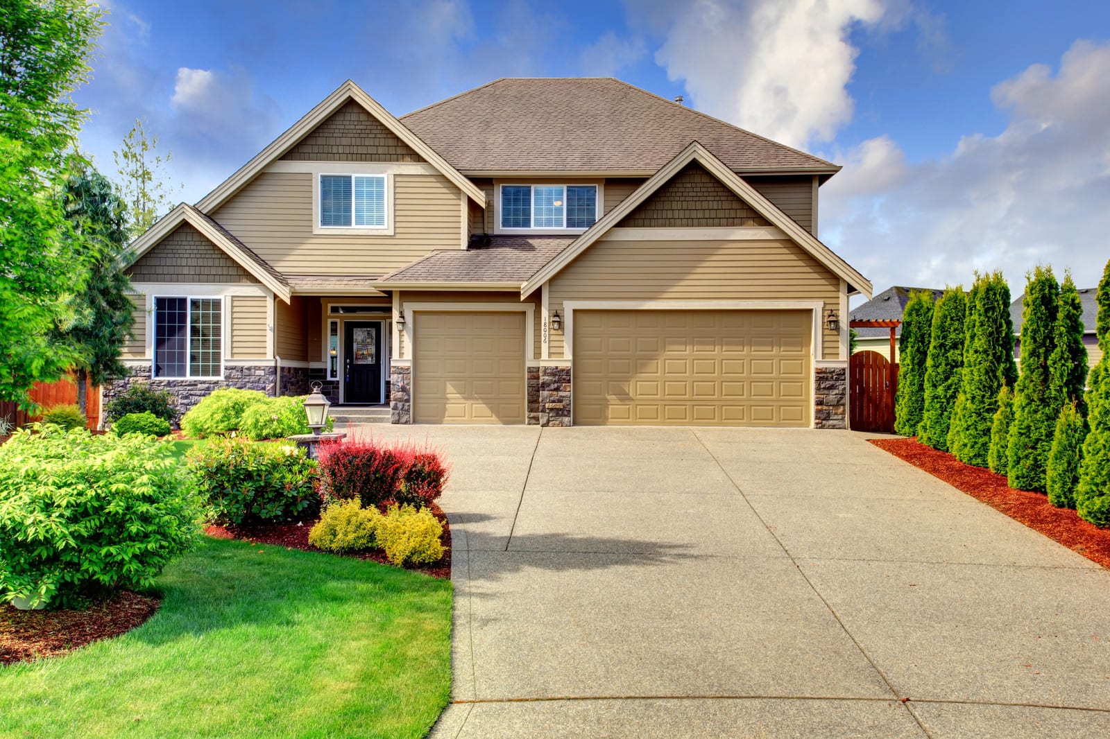 EXTERIOR HOUSE WASHING A power washer is a heavy piece of machinery that delivers a powerful stream of hot water through a steady flow. The temperature of the water determines whether or not you are power washing or pressure washing. Buddy's Pressure Washing is an expert power washing company that provides house washing services for the exterior of homes. We can help you get rid of any dirt, mildew or mold that might be affecting the exterior appearance of your house. Power Washing involves using hot water at a steady flow to rid your home of dirt, mold and other particles. It is the temperatures of the water that determines whether or not your home will be cleaned by power washing. Our technicians have the proper training with this heavy equipment to safely clean the exterior of your house by using our high-tech power washing services. The exterior of your house takes a beating from the sun, rain, wind and hail. It doesn’t take long for your house to start to look dirty, grimy or even moldy. A professional house washing service can completely changes the exterior appearance of your house. Our professionals have the skills to power wash all types of surfaces. While we recommend soft washing your house to avoid damages, other areas of your house require a heavy wash from a power washing system. Areas such as a walkway, a driveway, a patio, a deck or a fence can benefit from our power washing service. Our professionals have the skills to safely handle heavy machinery such as a complex power washing system. When you take advantage of our house wash and exterior cleaning services, your house will be the highlight of the neighborhood.